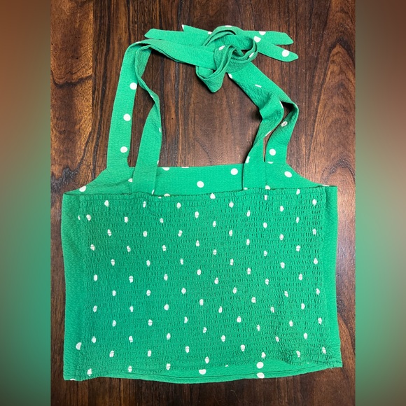 Green Polkadot crop - Picture 2 of 3